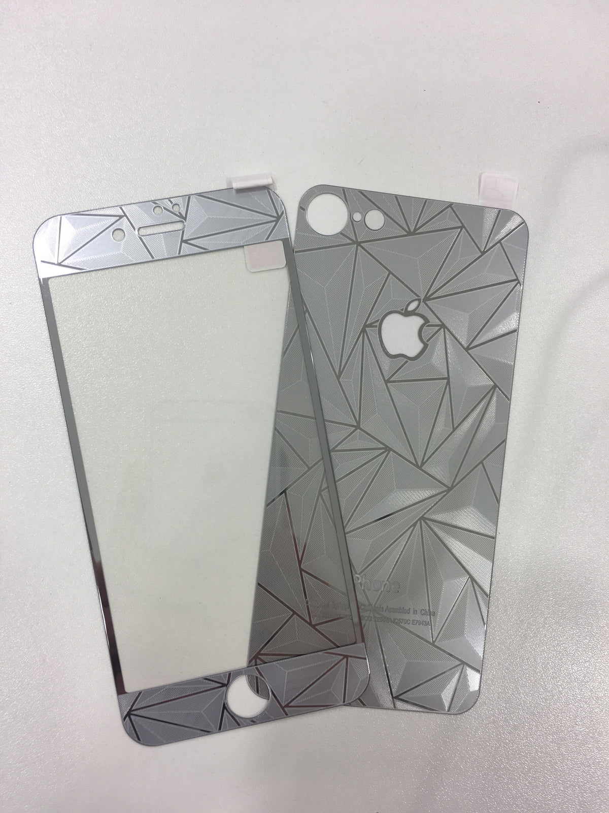 iPhone  3D barvno zaščitno steklo