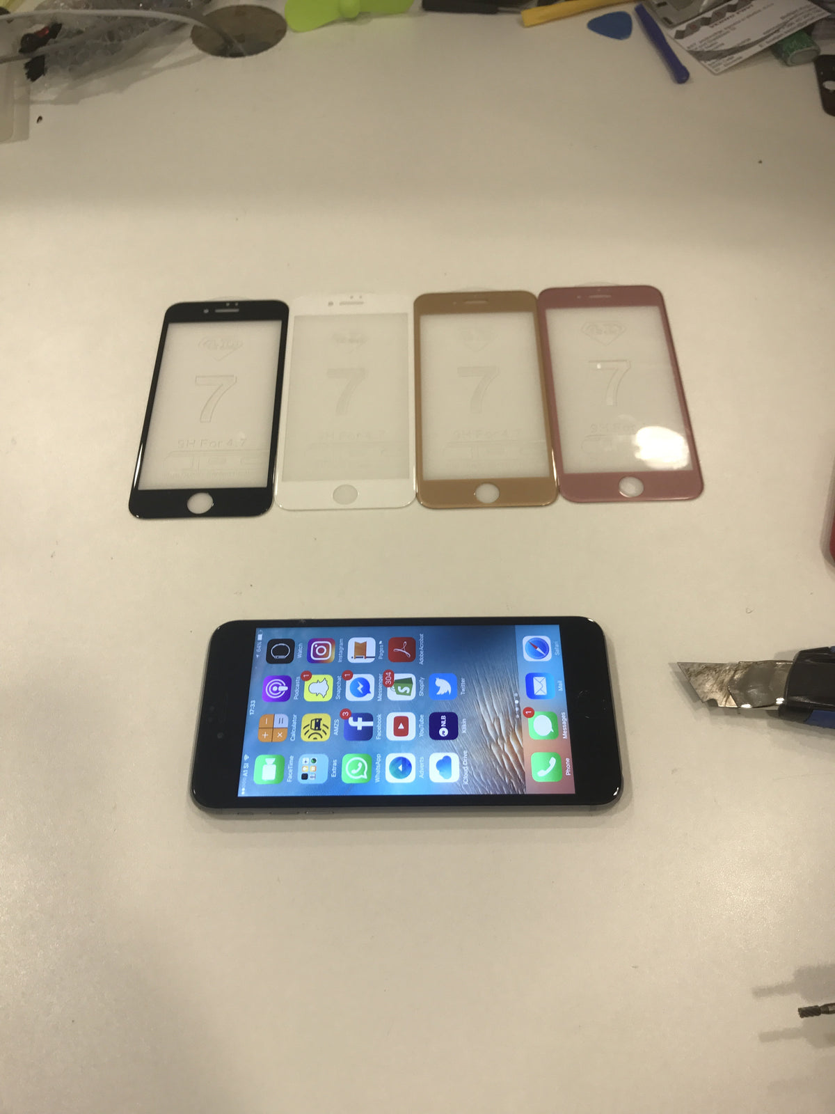 iPhone 4D ukrivljeno kaljeno zaščitno steklo